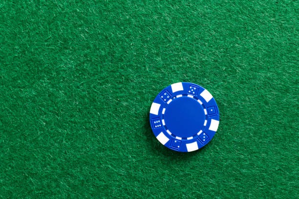 Live poker table on dumdum4d mobile app