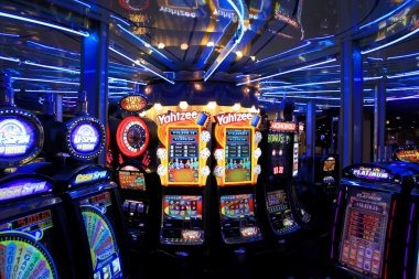 Poker hand rankings guide